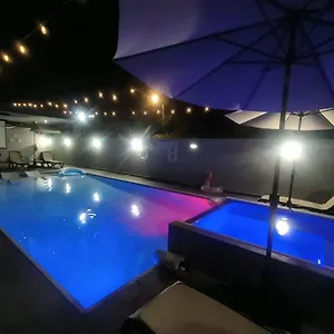 https://aquaville-rentals-a-studio-7.comcaribbean.com